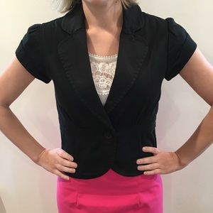 Short sleeve black blazer